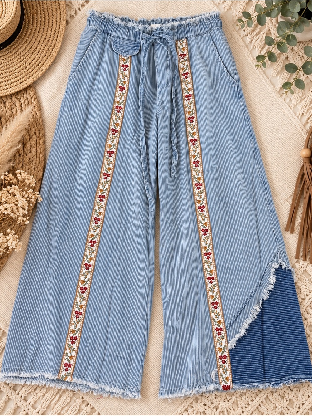 New POL Floral Embroidered Striped Denim Wide-Leg Pants Small